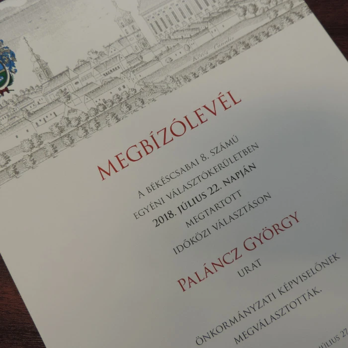 Átvette a megbízólevelet Paláncz György képviselő